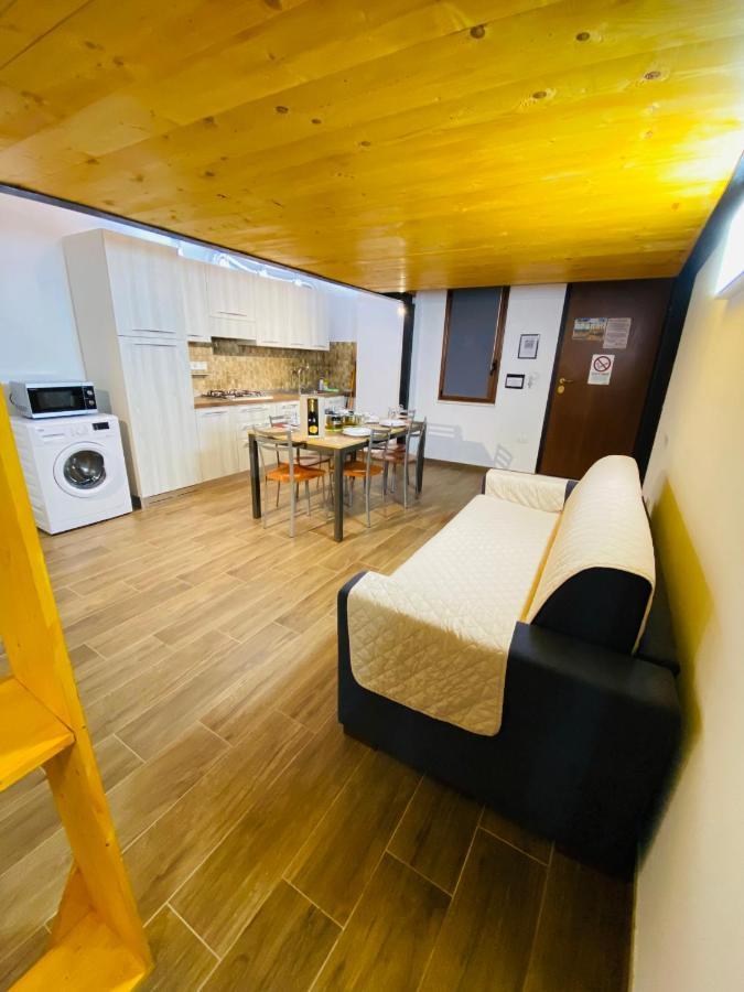 Casa Vacanze Al Civico 72 Pizzo  Exteriör bild