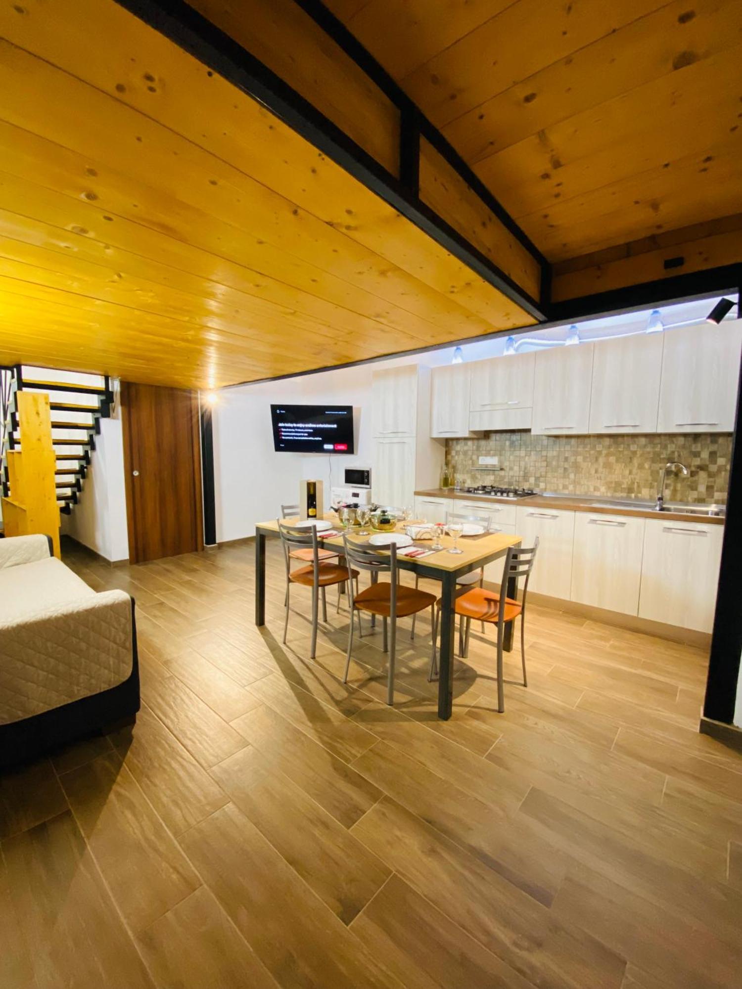 Casa Vacanze Al Civico 72 Pizzo  Exteriör bild